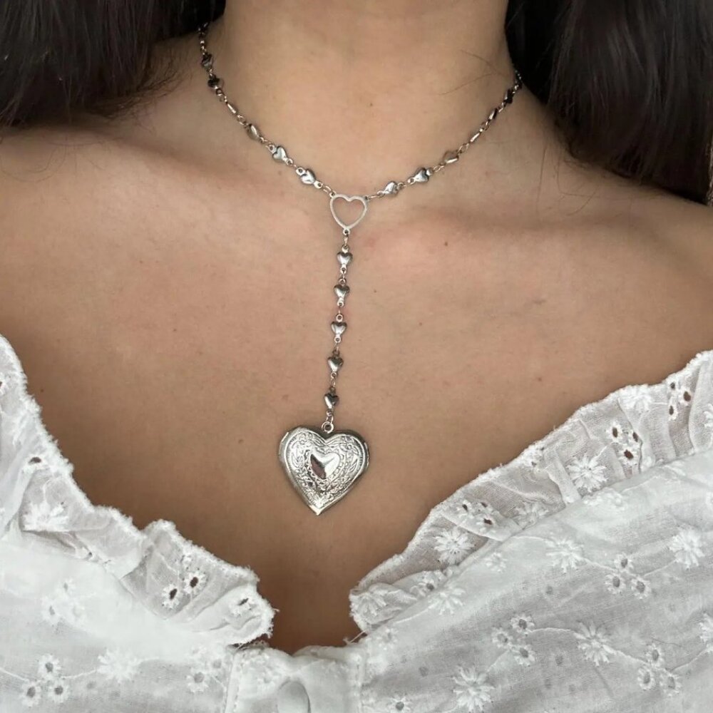 Silver Heart Locket Necklace Coquette Romantic Y2K Jewelry